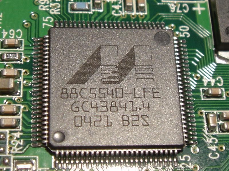 Czy elektronika z WD400EB lub WD400BB pasuje do WD400JB po spaleniu zasilacza?