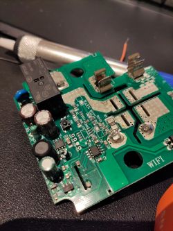 Chosry Fused Spur JKFS-WIFI Teardown: WB2S Inside, Tuya Issues & LED Configuration Chosry Fused Spur JKFS-WIFI Teardown: WB2S Inside, Tuya Issues & LED Configuration