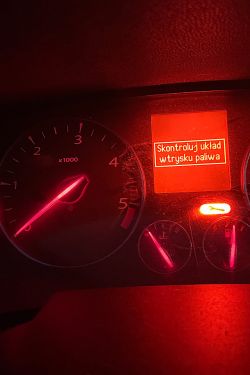 Laguna III 1.9 DCI: Usterka przy odpalaniu, komunikat skontroluj układ wtrysku paliwa