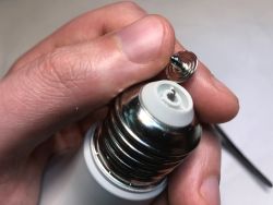 How much does Tuya's Wi-Fi controlled LED lamp heat up? Changing the firmware and extending the life