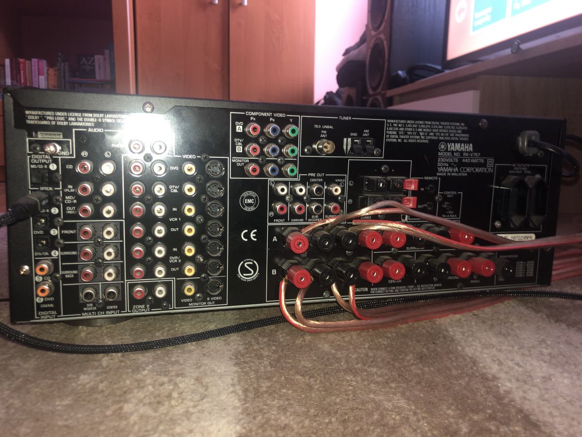 Yamaha rxv757 + tablet Jak podłączyć tablet do tego amplitunera