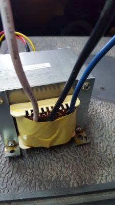Podłączenie transformatora 2x14V do mostka prostowniczego