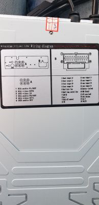 Skoda fabia 1,4 mpi - Podlaczenie radia z navi i wydawanym ekranem