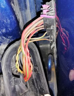 Gaśnięcie „zegarów i deski” – Audi A3 8P 1.6 MPI+LPG, 2004r.