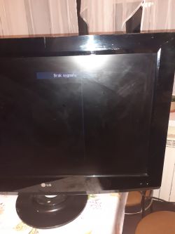Czy uda się naprawić matrycę TV? Pojawił się pionowy pasek.