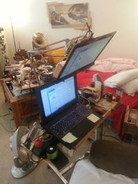 Monitor DIY zbudowany ze starego laptopa Monitor DIY zbudowany ze starego laptopa