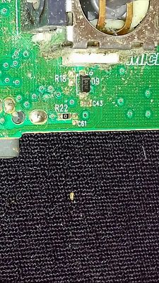 Pad Xbox 360 nie włącza się - Po otworzeniu przepalona jest dioda