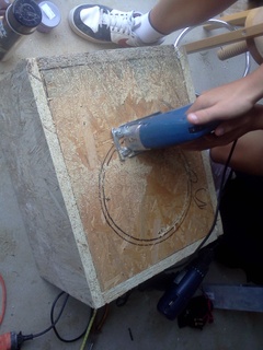 Subwoofer DIY na Alphard SW-1003Z Subwoofer DIY na Alphard SW-1003Z