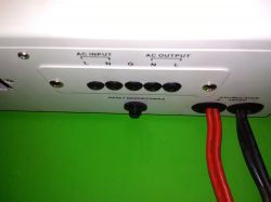 Jak prawidłowo uziemić inwerter Volt Polska Sinuspro-3000s?