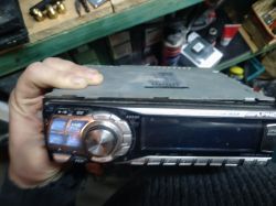 [Sprzedam] Sprzęt audio z samochodów: wzmacniacze Kenwood, JBL, Alpine i radia Clarion, Alpine