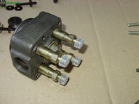 a3 8l - cieknie paliwo z jednej sekcji pompy wtryskowej