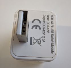 Wi-Fi USB switch module with type A port and printed power specifications