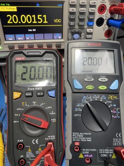 Jaki multimetr automatyczny dla początkującego elektronika z opcją rozwojową