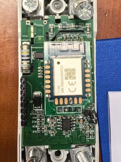 Can this AliExpress smart fuse be flashed with OpenBeken or Tasmota?