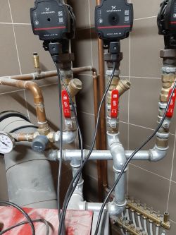 Instalacja C.O. Czy zawór 4d jest podłączony prawidłowo?