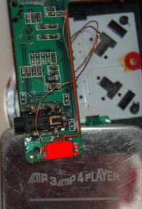 mp3 player 1GB - wyrwane złącze USB