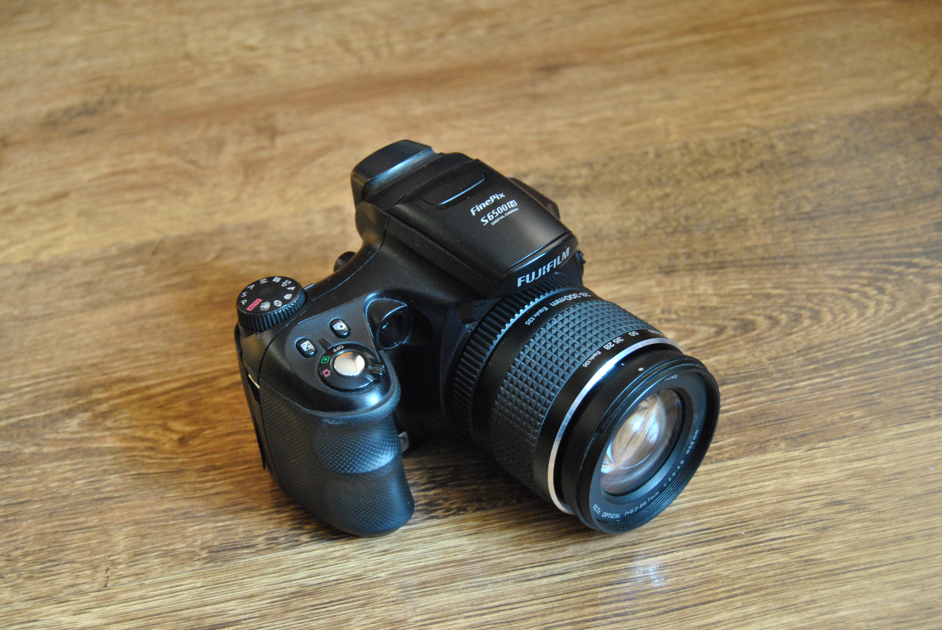 [Sprzedam] Sprzedam Finepix S6500 - elektroda.pl