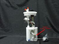 Chevrolet Aveo 2004 - Nie świeci kontrolka rezerwy paliwa, wskaźnik i żarówka ok