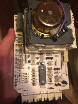Programator EATON EC 4269.01 w pralce Siemens WD31000 BY15 - zatrzymuje się po B