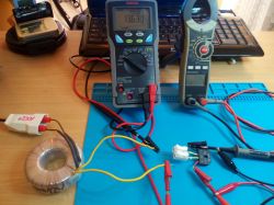 Budowa ładowarki do akumulatora z transformatora toroidalnego 100VA 2x12V