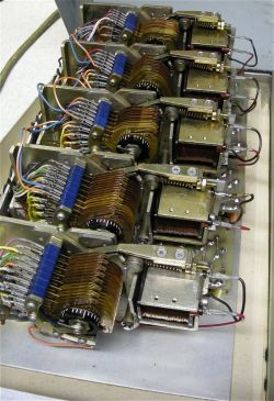 Non-Linear Systems Model 481 - od podszewki Non-Linear Systems Model 481 - od podszewki