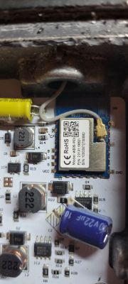 Novostella Blaze 25W RGB Flood Light Teardown Novostella Blaze 25W RGB Flood Light Teardown