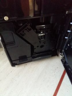 Saeco Xelsis HD8944/09 - woda w pojemniku na fusy Saeco Xelsis HD8944/09 - woda w pojemniku na fusy