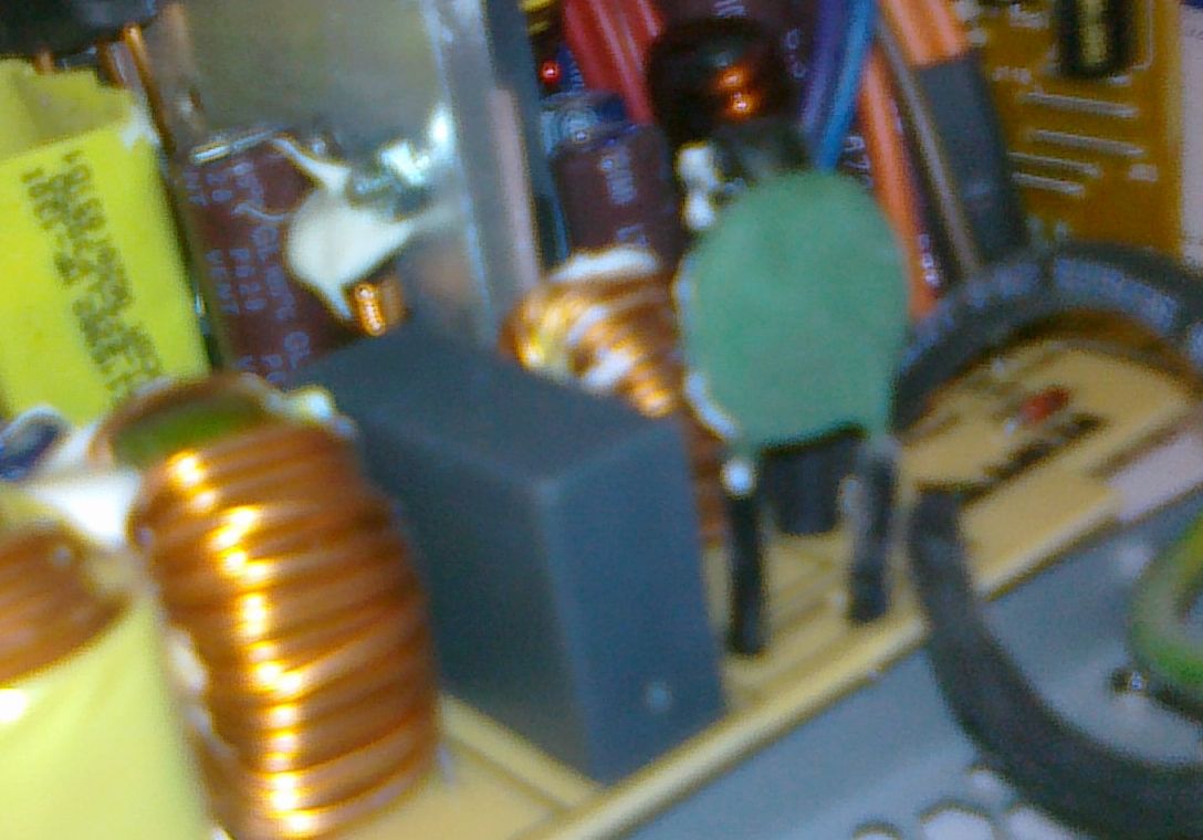 Chieftec model: GPS-400AA-101A popsuty element SCK 2R58