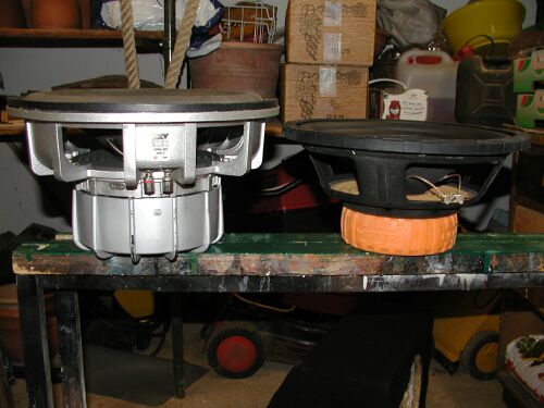 co sadzicie o tych głosnikach - raveland vs boschmann ?