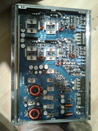 wzmacniacz "Evolution 4300 By Caliber"