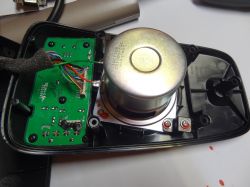 Logitech z 623 - schemat pinów wtyczki kabla sterującego [szukam]