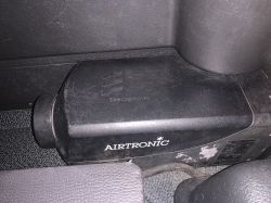 Ogrzewanie postojowe Eberspächer Airtronic zamontowane w pojeździe