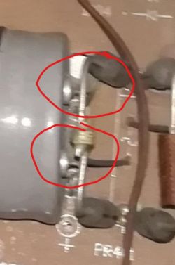 Jak naprawić zawyżone napięcie w WS 502 i brak reakcji FS502 na EQ?