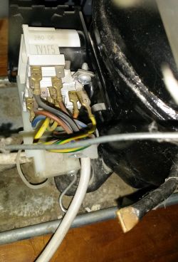 Polar MAX189 CB 281W - lodówka mrozi ale nie chłodzi. Polar MAX189 CB 281W - lodówka mrozi ale nie chłodzi.