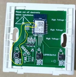 2-Gang LSPS5 Switch with Electronic Components 2-gang LSPS5 switch with visible circuit board and CB3S chip.