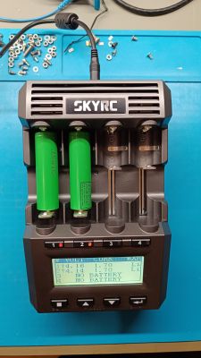 LiitoKala Lii-S2 - Ładowarka akumulatorów dla każdego. Krótki opis, dużo zdjęć.