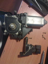 Jak podłączyć silnik podnoszenia szyb AUDI A4/A6 bez instalacji auta?