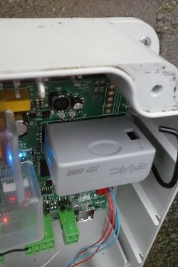 Jak zaprogramować nowy pilot FAAC 866 bez pilota master?