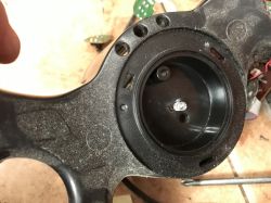 How a racing set is built - steering wheel and pedals for USB/Playstation and PS/2