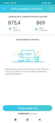 Zrzut ekranu z aplikacji pokazujący wyniki testu prędkości Internetu.
