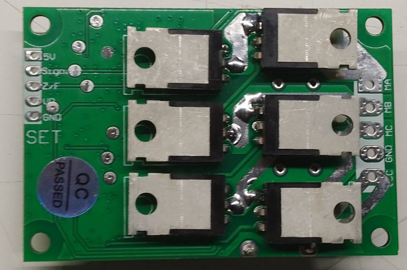 Uniwersalny sterownik silników BLDC