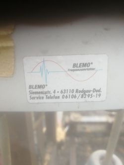 Sterowanie 3 silnikami tartaku (5,5 kW, 0,75 kW, 0,75 kW) za pomocą falownika - pamięć, opcje