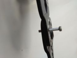 Wielofunkcyjne szczypce Knipex 9721215B, recenzja Wielofunkcyjne szczypce Knipex 9721215B, recenzja