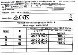 Etykieta produktu z informacjami technicznymi dotyczącymi płyty indukcyjnej.