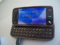 Nokia N97 mini - Słabe podświetlenie matrycy, "falujący" obraz.