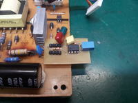 Philips Brillance 240B - zasilacz nie załącza się