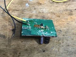 Tuner sat DSB-H370G, wnętrze, darmowe moduły przetwornic ze środka Tuner sat DSB-H370G, wnętrze, darmowe moduły przetwornic ze środka