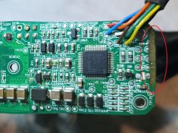 Milwaukee M12FIWF12 - zdjęcie PCB do odbudowy ścieżek i 2 przelotek?