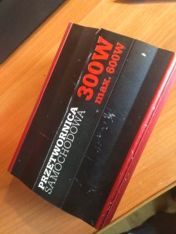 Przetwornica samochodowa 300W- brak napięcia na wyj, pulsacyjnie piszczy Przetwornica samochodowa 300W- brak napięcia na wyj, pulsacyjnie piszczy