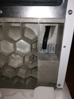 Bosch WTG86400PL - Connecting the outlet of the dryer and washing machine to 1 p